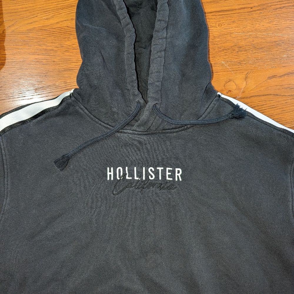 Men's size small Hollister fleece hoodie